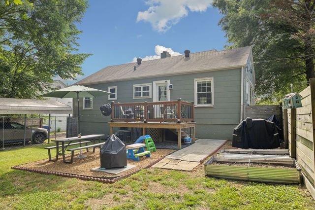 901 Emmett Ave, NW, Cleveland, TN 37311