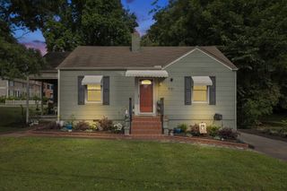 901 Emmett Ave, NW, Cleveland, TN 37311