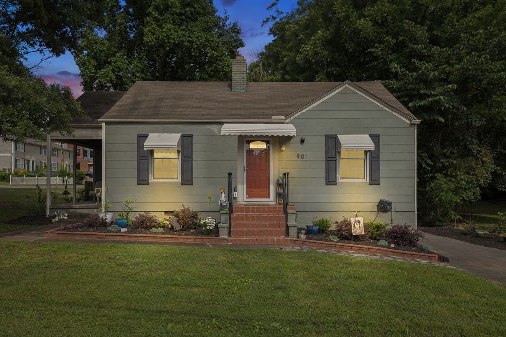 901 Emmett Ave, NW, Cleveland, TN 37311