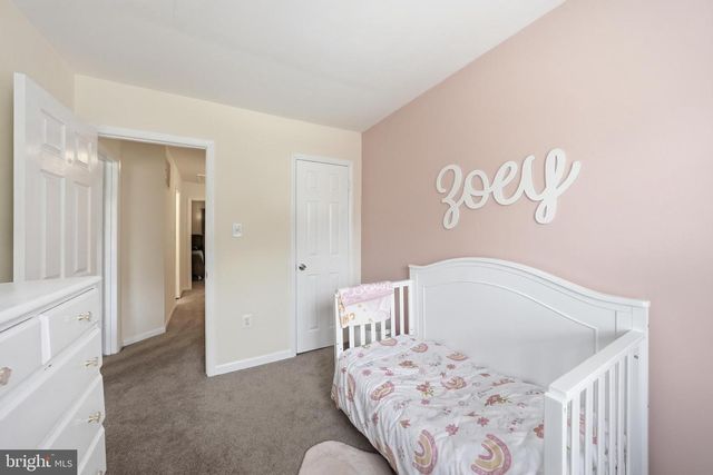 14899 EMBERDALE DR, Woodbridge, VA 22193