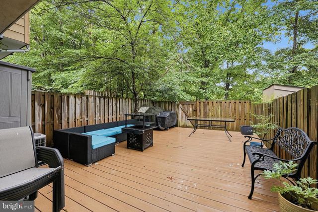 14899 EMBERDALE DR, Woodbridge, VA 22193