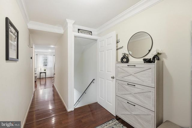 14899 EMBERDALE DR, Woodbridge, VA 22193