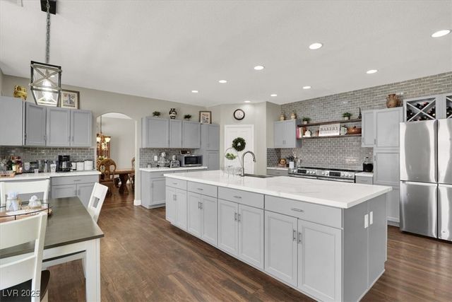 7310 Heggie Avenue, Las Vegas, NV 89131