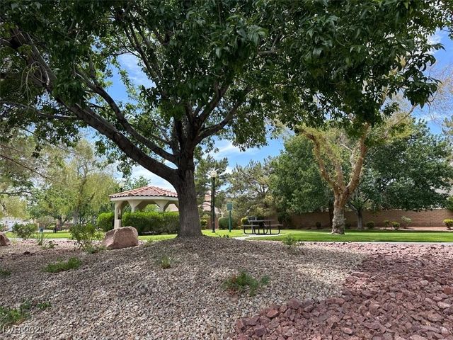 7310 Heggie Avenue, Las Vegas, NV 89131