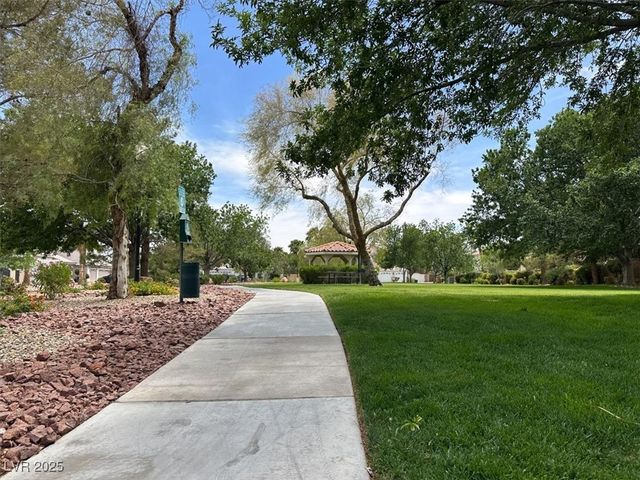 7310 Heggie Avenue, Las Vegas, NV 89131