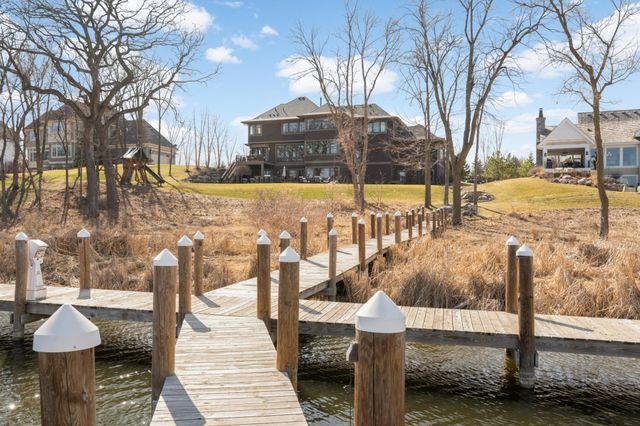3776 Woodland Cove Parkway, Excelsior, MN 55331