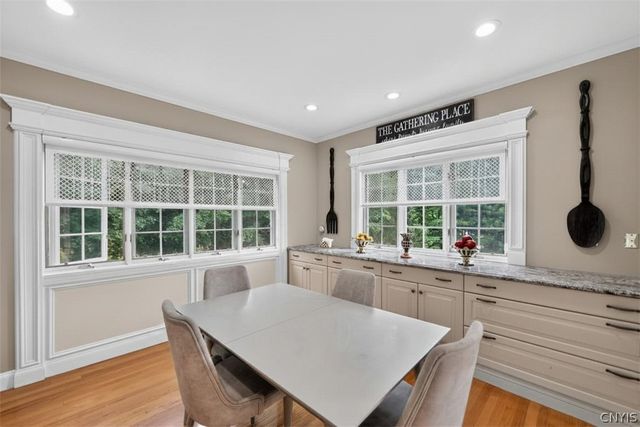 7100 Braxton Cir, Dewitt, NY 13066