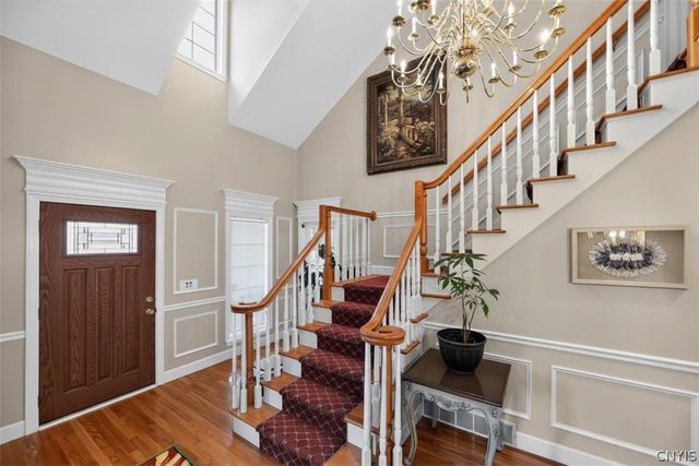 7100 Braxton Cir, Dewitt, NY 13066