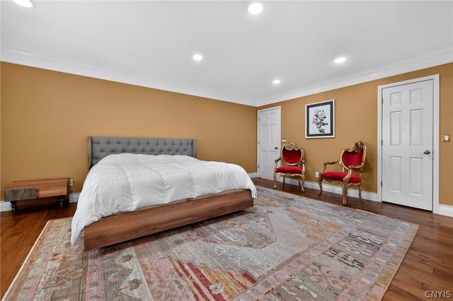 7100 Braxton Cir, Dewitt, NY 13066