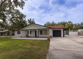 5712 S 20TH AVENUE S, Tampa, FL 33619