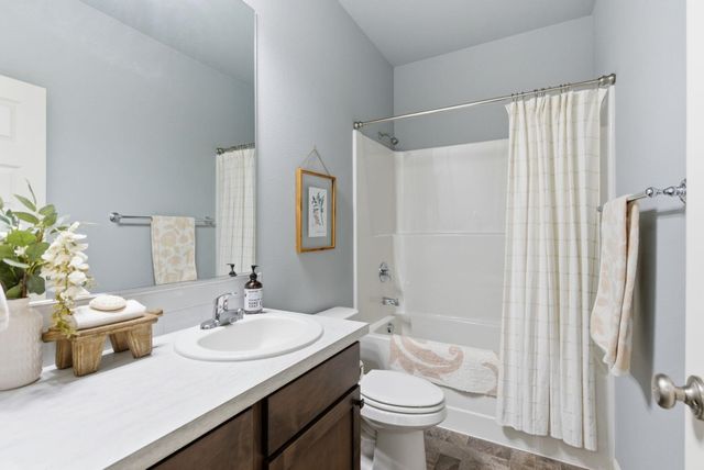 7010 S Harlow Rd, Cheney, WA 99004