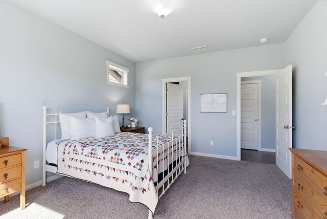 7010 S Harlow Rd, Cheney, WA 99004