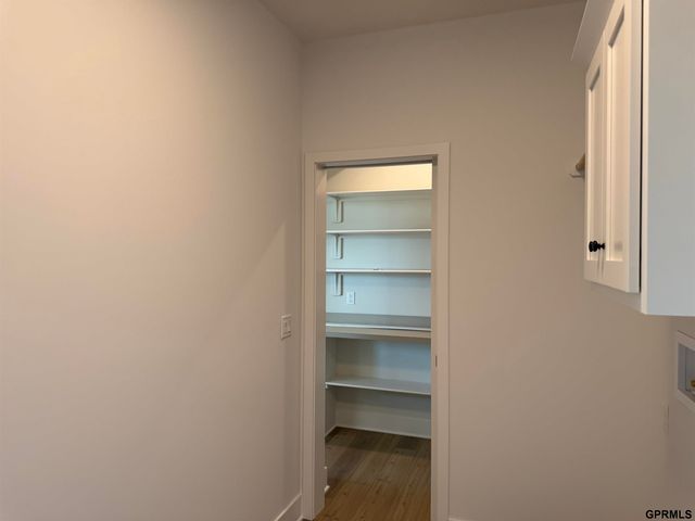 12006 S 113 Avenue Circle, Papillion, NE 68046