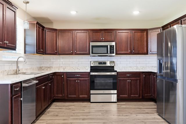 1719 Purvin Lollar Rd, Sparta, TN 38583