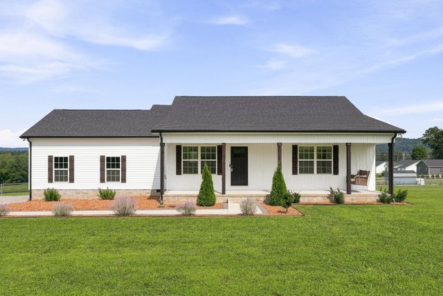 1719 Purvin Lollar Rd, Sparta, TN 38583