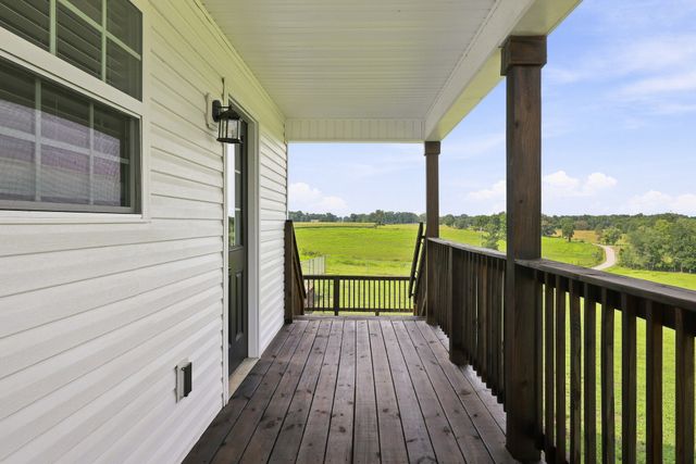 1719 Purvin Lollar Rd, Sparta, TN 38583