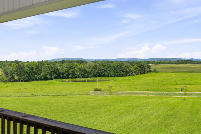 1719 Purvin Lollar Rd, Sparta, TN 38583