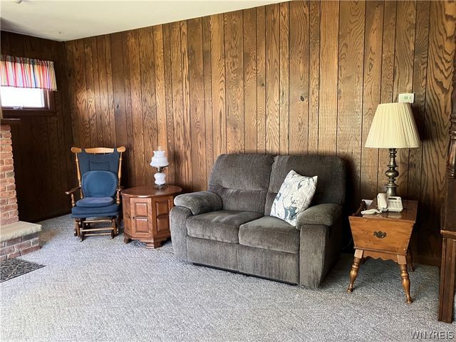 14 Hemenway Road, Cheektowaga, NY 14225