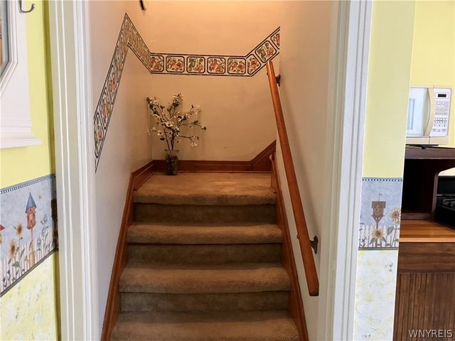 14 Hemenway Road, Cheektowaga, NY 14225