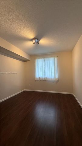 600 NE 27th St 802, Miami, FL 33137