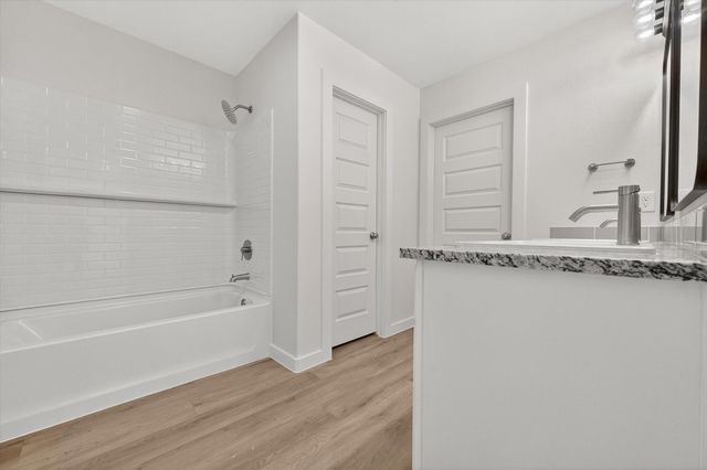 2421 Aberdeen Avenue, Wolfforth, TX 79382