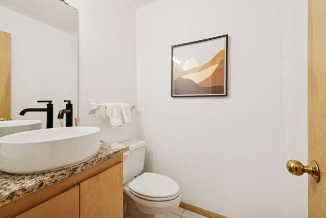 12634 Hilloway Road W, Minnetonka, MN 55305