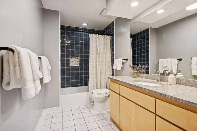 12634 Hilloway Road W, Minnetonka, MN 55305