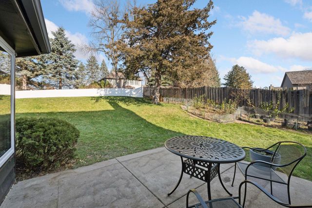 12634 Hilloway Road W, Minnetonka, MN 55305