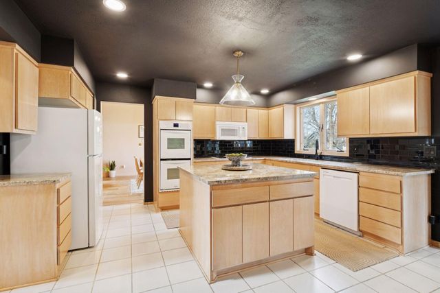 12634 Hilloway Road W, Minnetonka, MN 55305