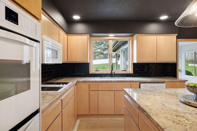 12634 Hilloway Road W, Minnetonka, MN 55305