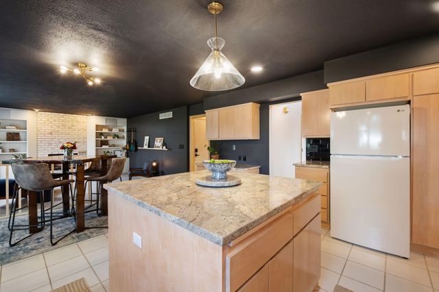 12634 Hilloway Road W, Minnetonka, MN 55305