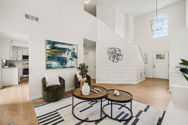 120 Ashton Court, Roswell, GA 30076