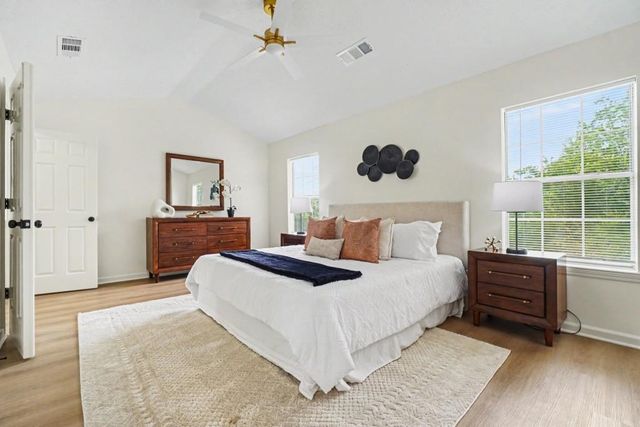 120 Ashton Court, Roswell, GA 30076