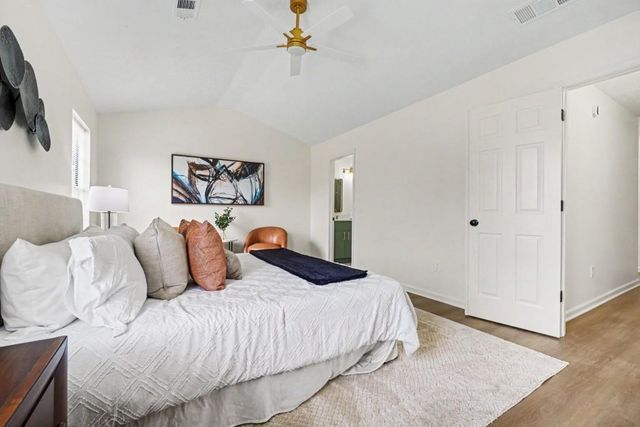 120 Ashton Court, Roswell, GA 30076