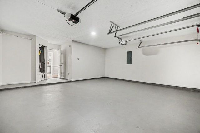 120 Ashton Court, Roswell, GA 30076