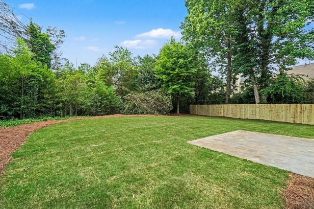 120 Ashton Court, Roswell, GA 30076