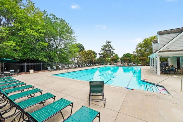 120 Ashton Court, Roswell, GA 30076