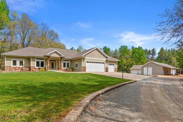 6056 SHARONWOOD LANE, Stevens Point, WI 54482