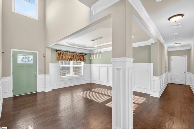 10 Dunsborough Drive, Simpsonville, SC 29680