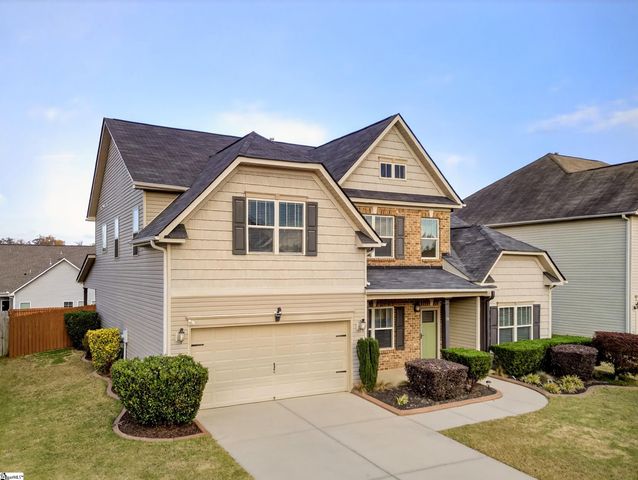 10 Dunsborough Drive, Simpsonville, SC 29680