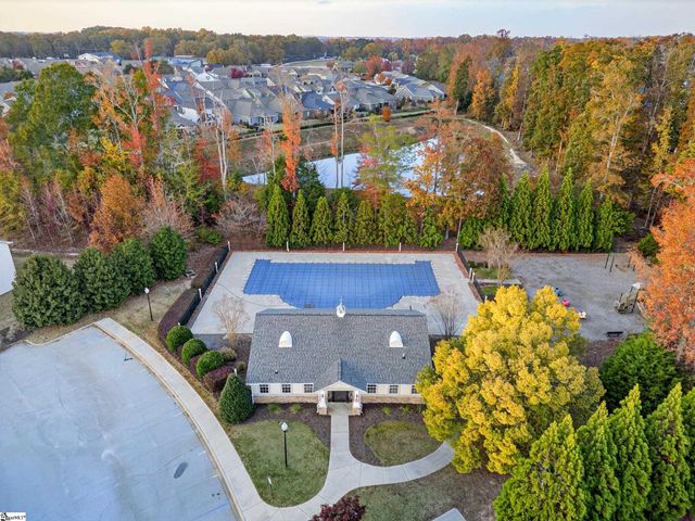 10 Dunsborough Drive, Simpsonville, SC 29680