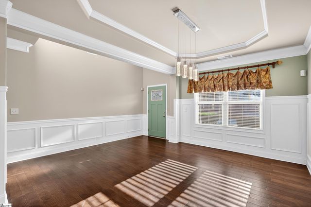 10 Dunsborough Drive, Simpsonville, SC 29680