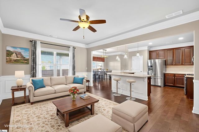 10 Dunsborough Drive, Simpsonville, SC 29680