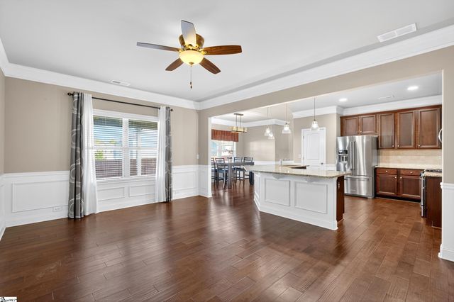 10 Dunsborough Drive, Simpsonville, SC 29680