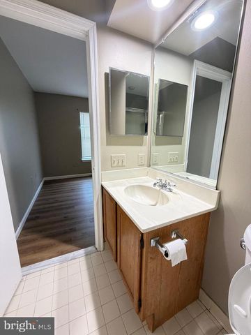 4621 LANGSTON DR, Bowie, MD 20715