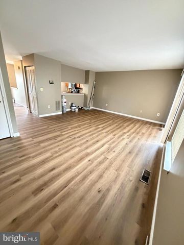4621 LANGSTON DR, Bowie, MD 20715