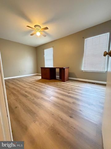 4621 LANGSTON DR, Bowie, MD 20715