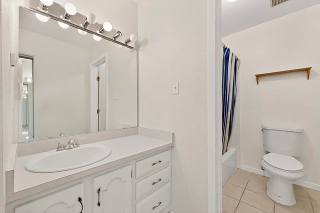 7557 Prairie Road NE, Albuquerque, NM 87109