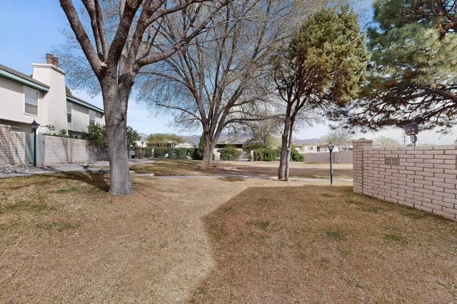 7557 Prairie Road NE, Albuquerque, NM 87109