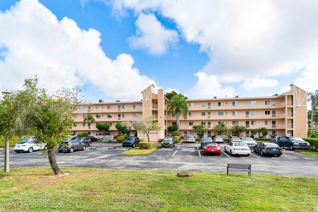 6795 Huntington Lane 201, Delray Beach, FL 33446